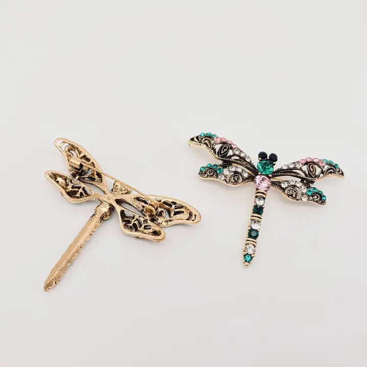 Broche libellule strass 2