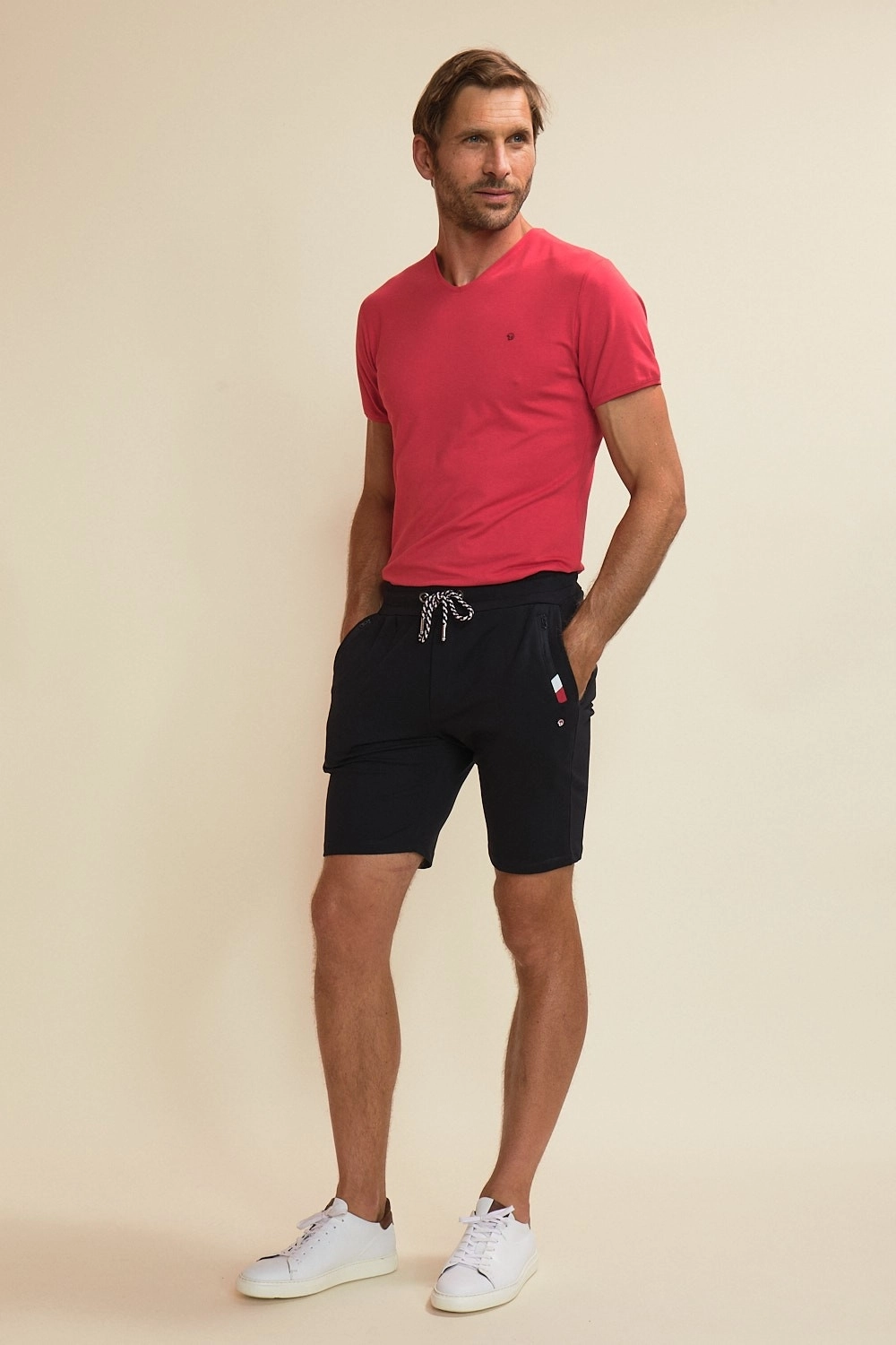 Short Jogger tricolore Biele