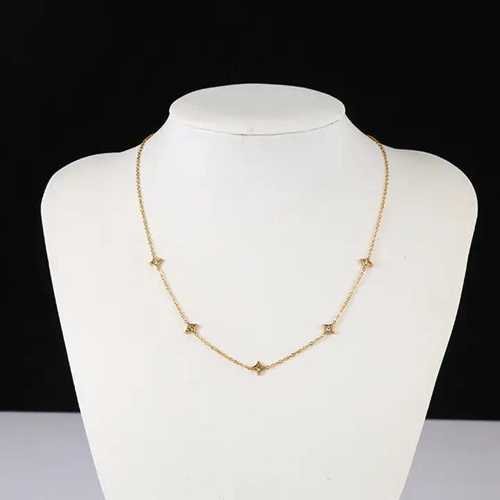 Collier 5 étoiles