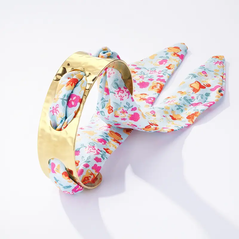 Bracelet jonc foulard