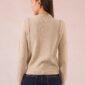 Pull fin à épaulettes