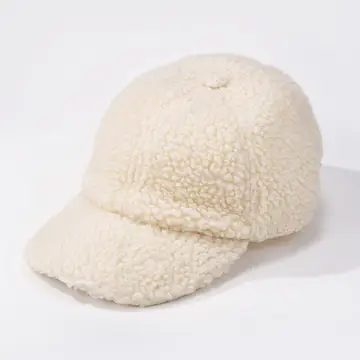 Casquette bouclé